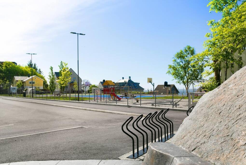 Koselig Sentrum Leilighet. Apartment Alesund Exterior photo